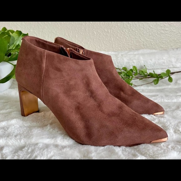 Ted Baker London Leiyla Flat Heel Booties - Picture 6 of 13
